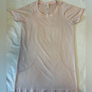 Lululemon pink swiftly tech size 8